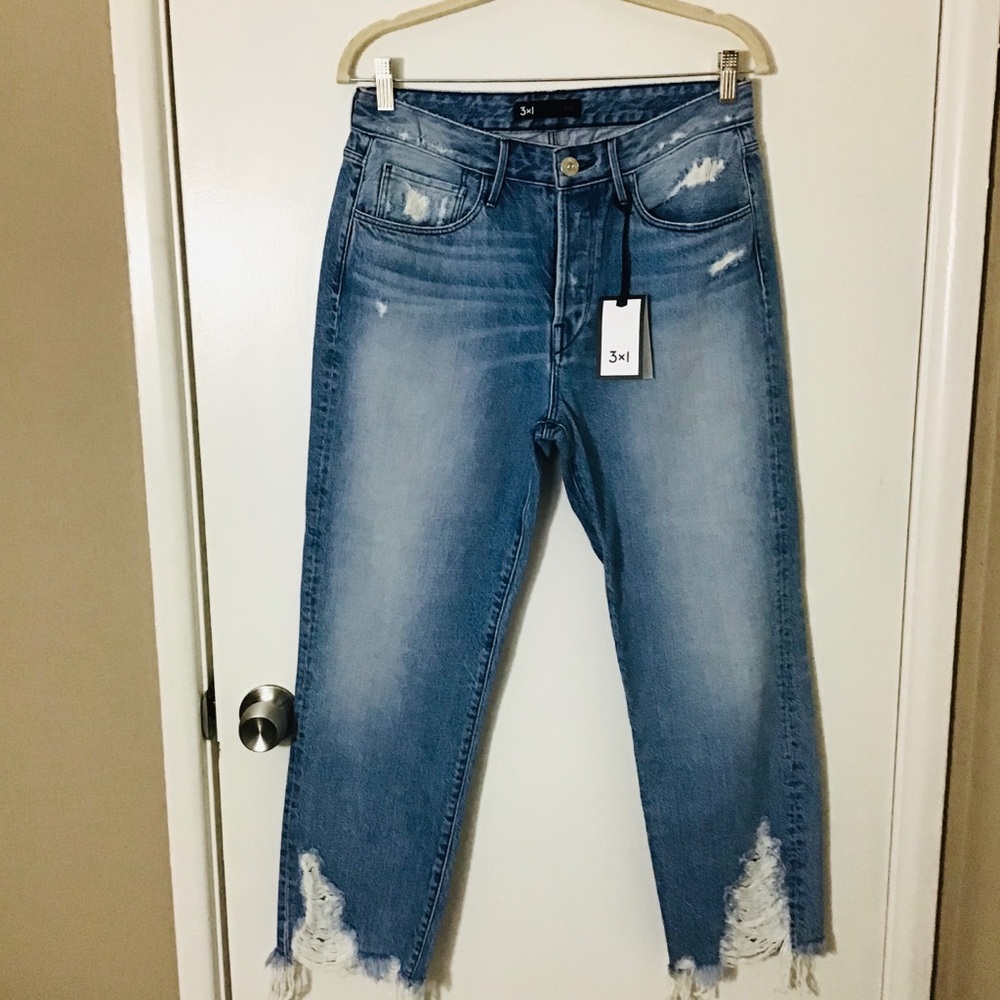 📣📣 3X1 Higher Ground Crop Distressed Jean Size 29 - Picture 5 of 7